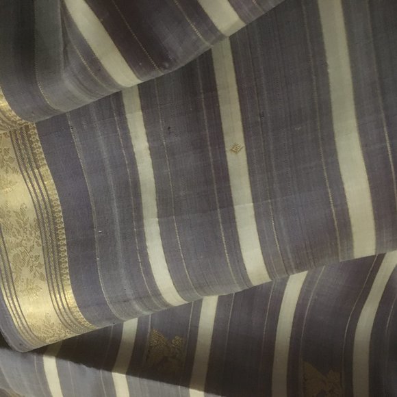 Kanjeevaram Silk Saree - Picture 7 of 10